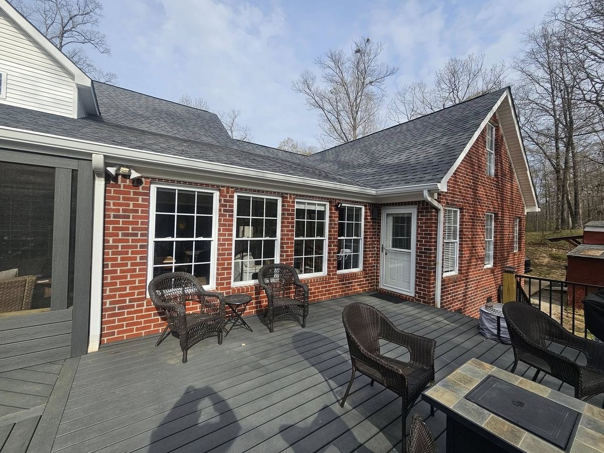 Crawford Residential and Industrial Repair completed roof on a Jackson, TN home.