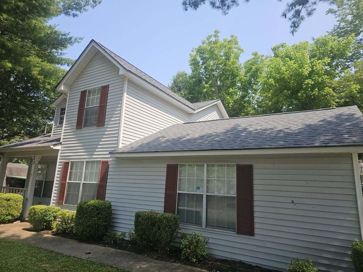 Completed roof replacement on a Trenton, TN home by Crawford Residential and Industrial Repair.